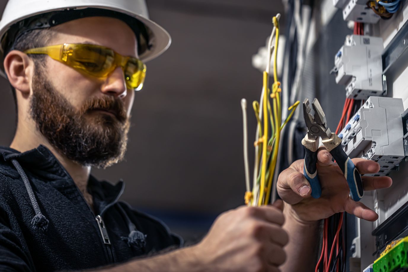 Kabelbruch | GNB Elektrotechnik